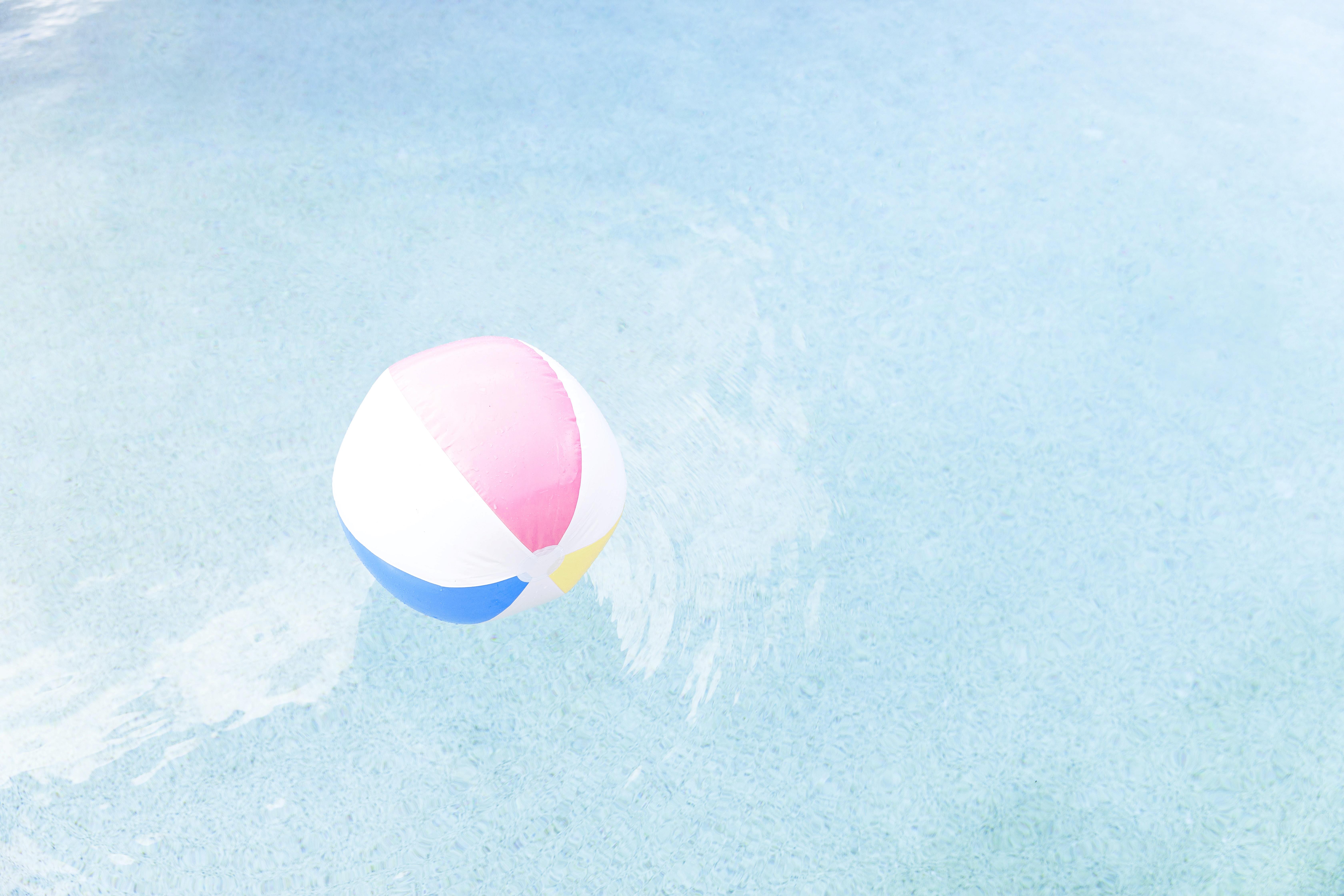 ed robertson REtC8oZS6P8 unsplash sm